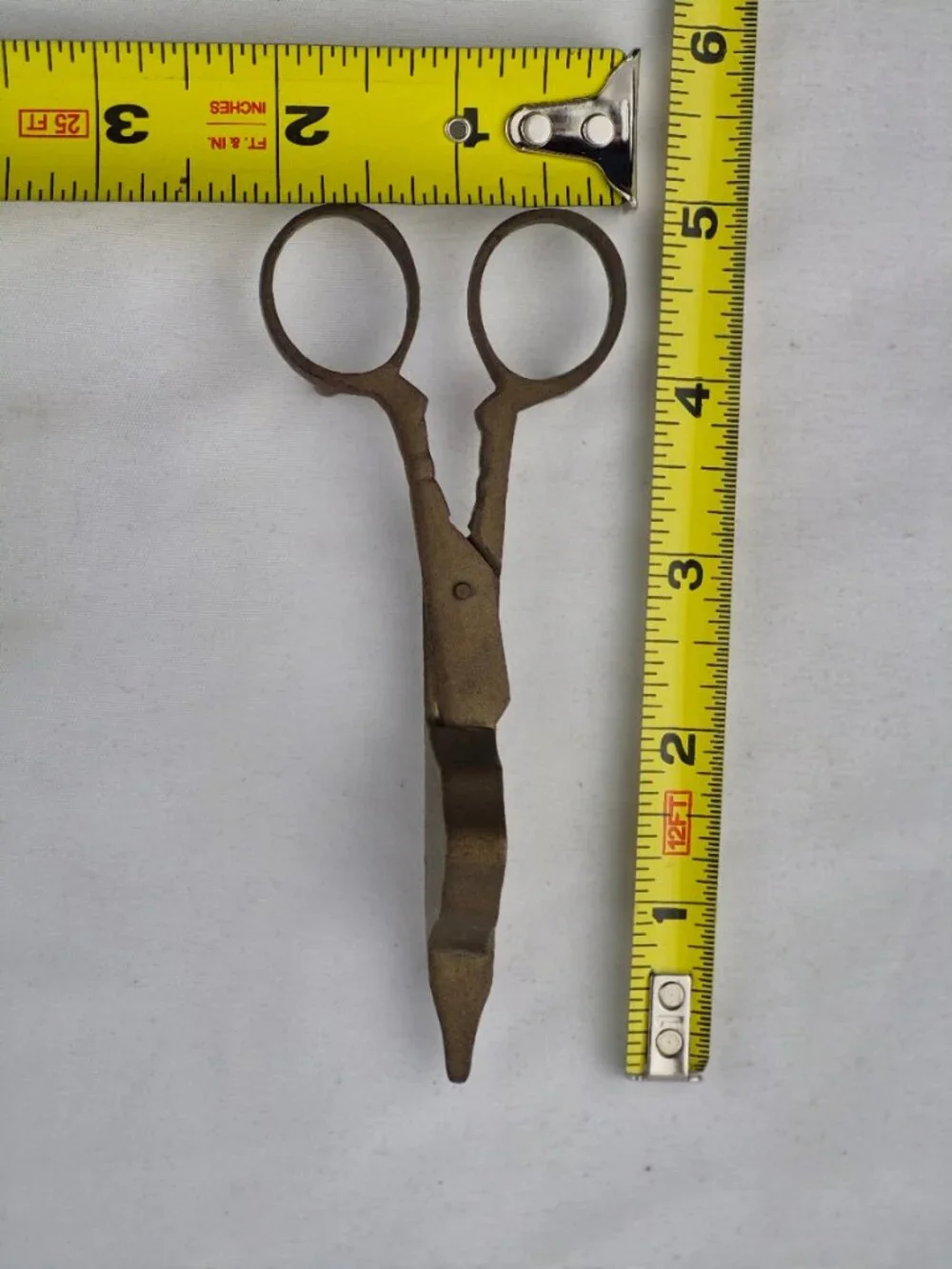 Vintage Brass Scissor-Style Candle Snuffer Extinguisher Feet Footed